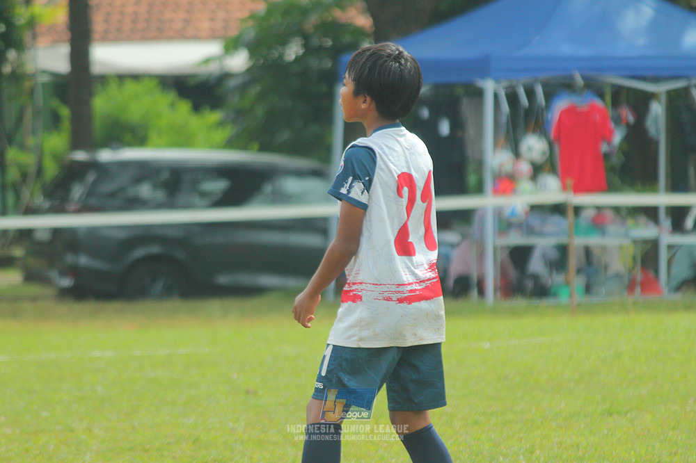 ijl big 8 champ u12 161125 wins soccer school vs binna banua fc blue