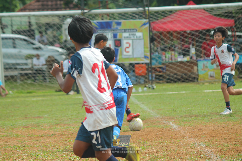 ijl big 8 champ u12 161125 wins soccer school vs binna banua fc blue