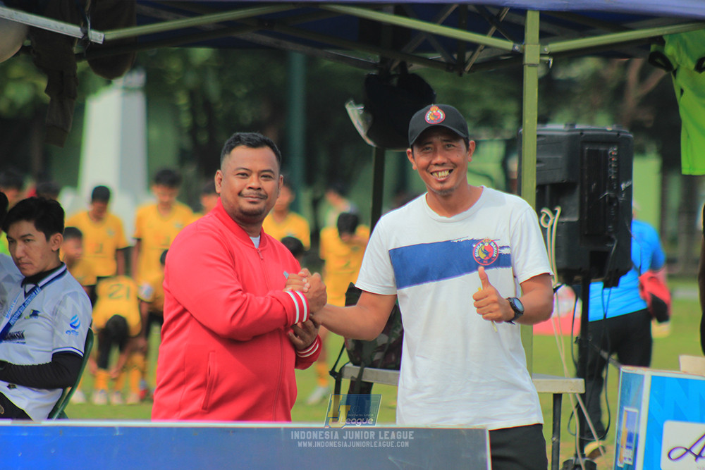 ijl big 8 champ u12 161125 wins soccer school vs binna banua fc blue