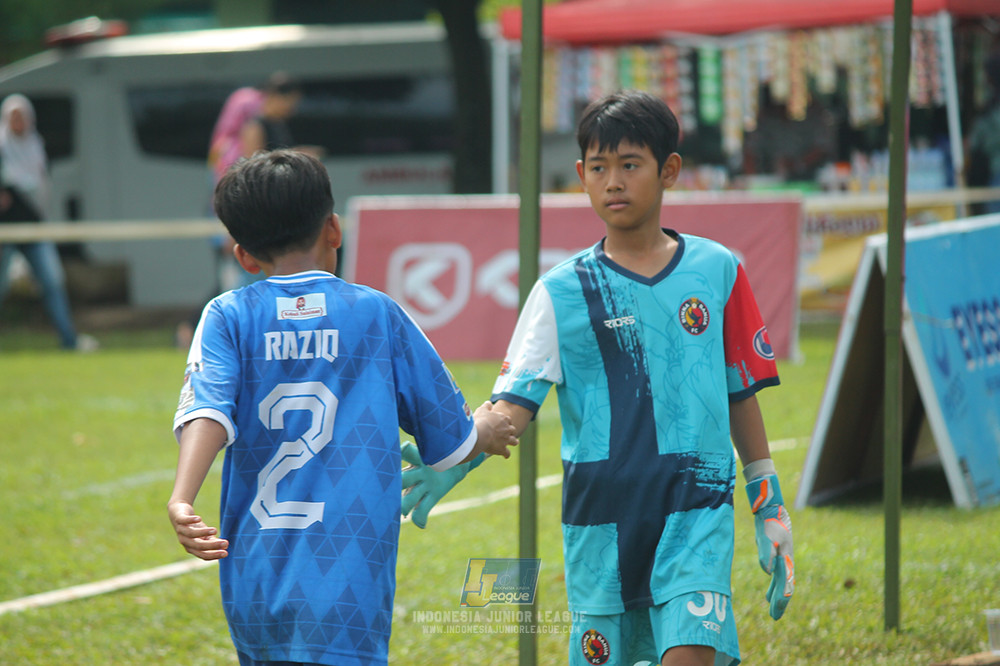 ijl big 8 champ u12 161125 wins soccer school vs binna banua fc blue