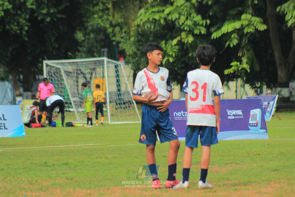 ijl big 8 champ u12 161125 wins soccer school vs binna banua fc blue
