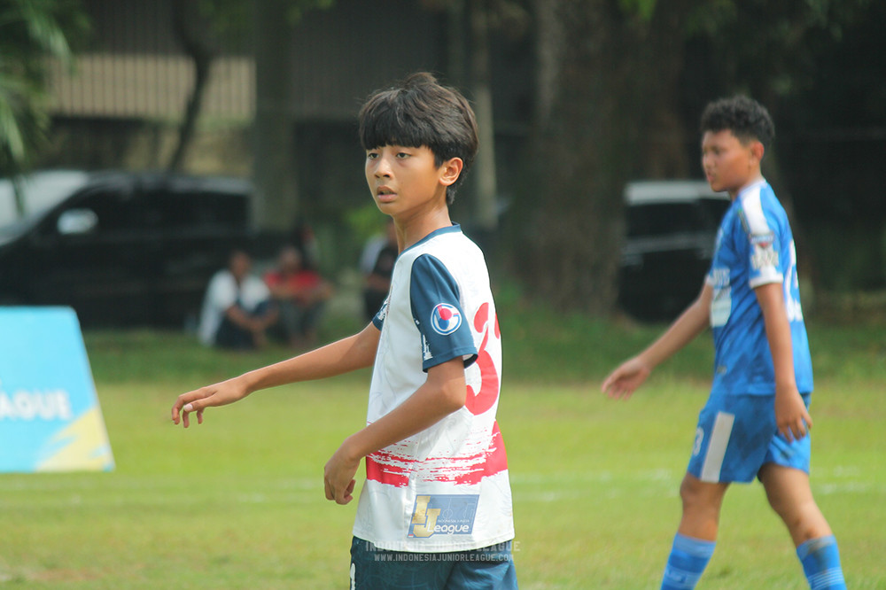 ijl big 8 champ u12 161125 wins soccer school vs binna banua fc blue