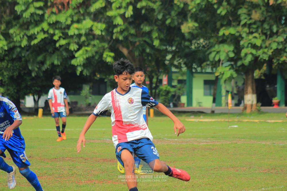 ijl big 8 champ u12 161125 wins soccer school vs binna banua fc blue
