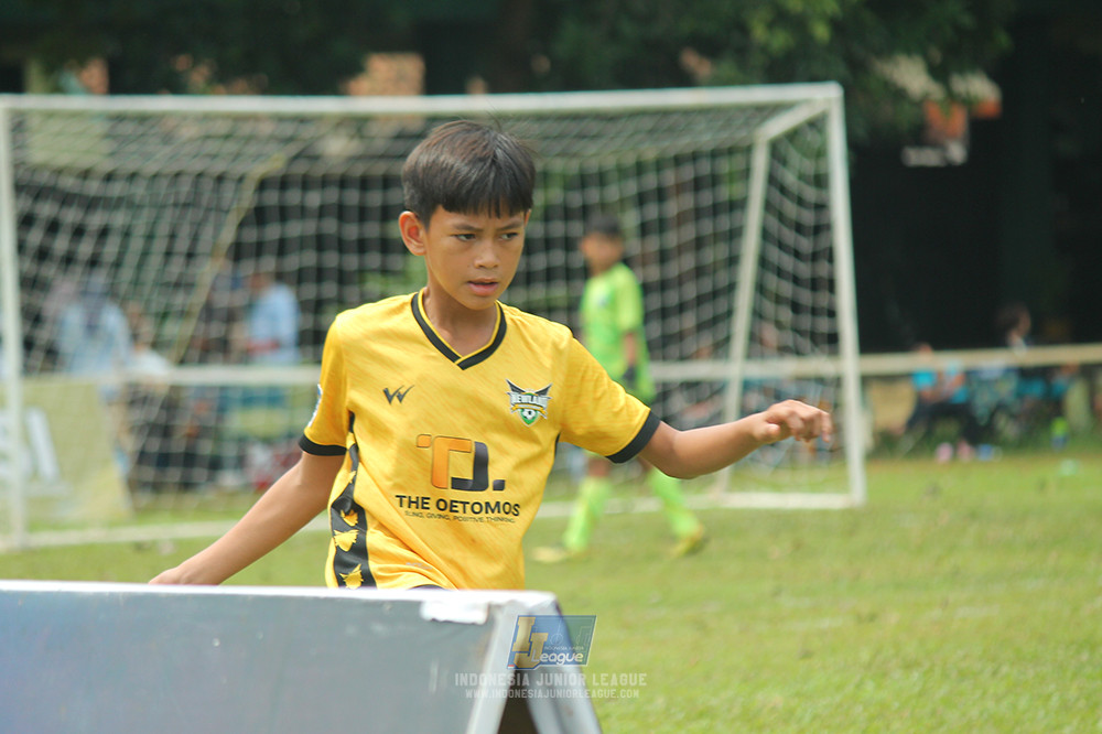 ijl big 8 champ u12 161125 wins soccer school vs newland fa
