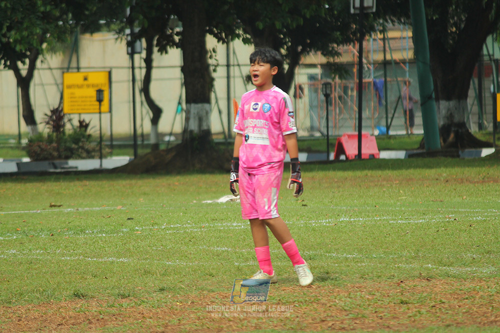 ijl big 8 champ u12 161125 wins soccer school vs newland fa