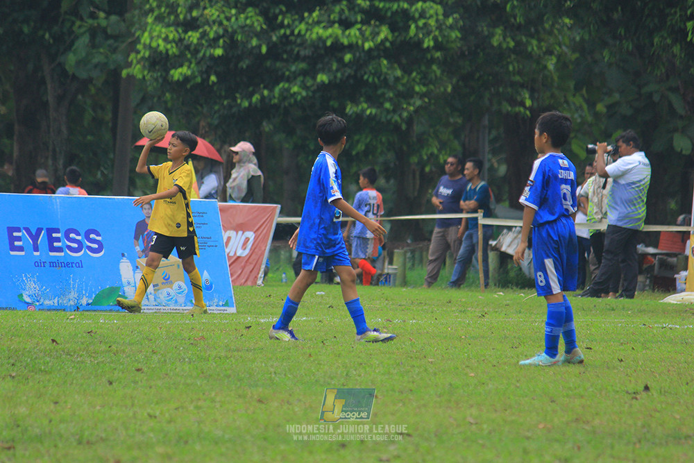 ijl big 8 champ u12 161125 wins soccer school vs newland fa
