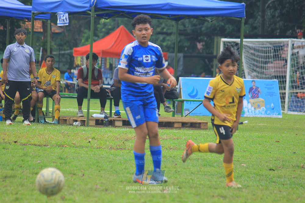 ijl big 8 champ u12 161125 wins soccer school vs newland fa