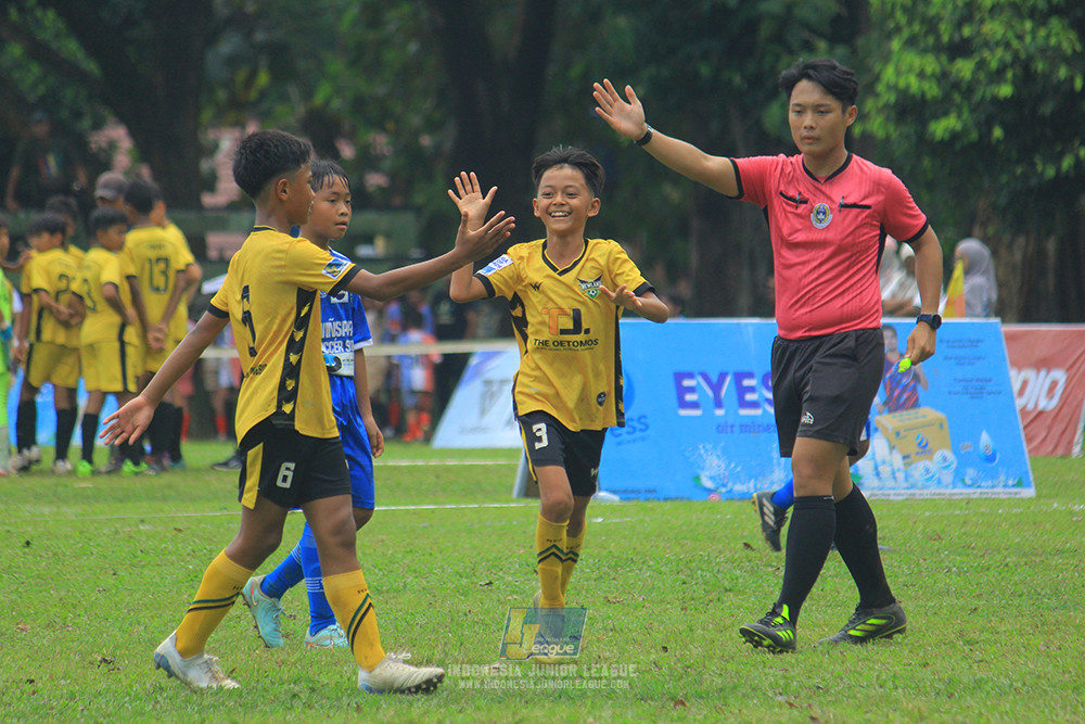 ijl big 8 champ u12 161125 wins soccer school vs newland fa
