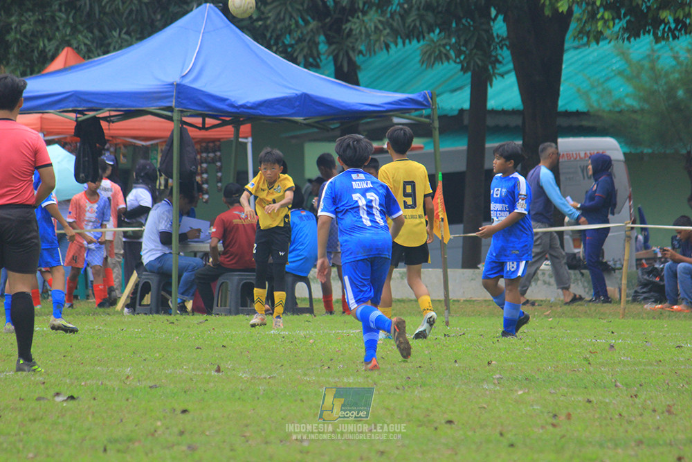 ijl big 8 champ u12 161125 wins soccer school vs newland fa
