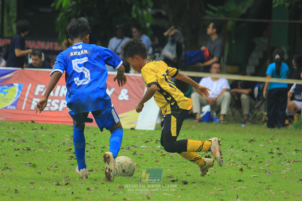 ijl big 8 champ u12 161125 wins soccer school vs newland fa
