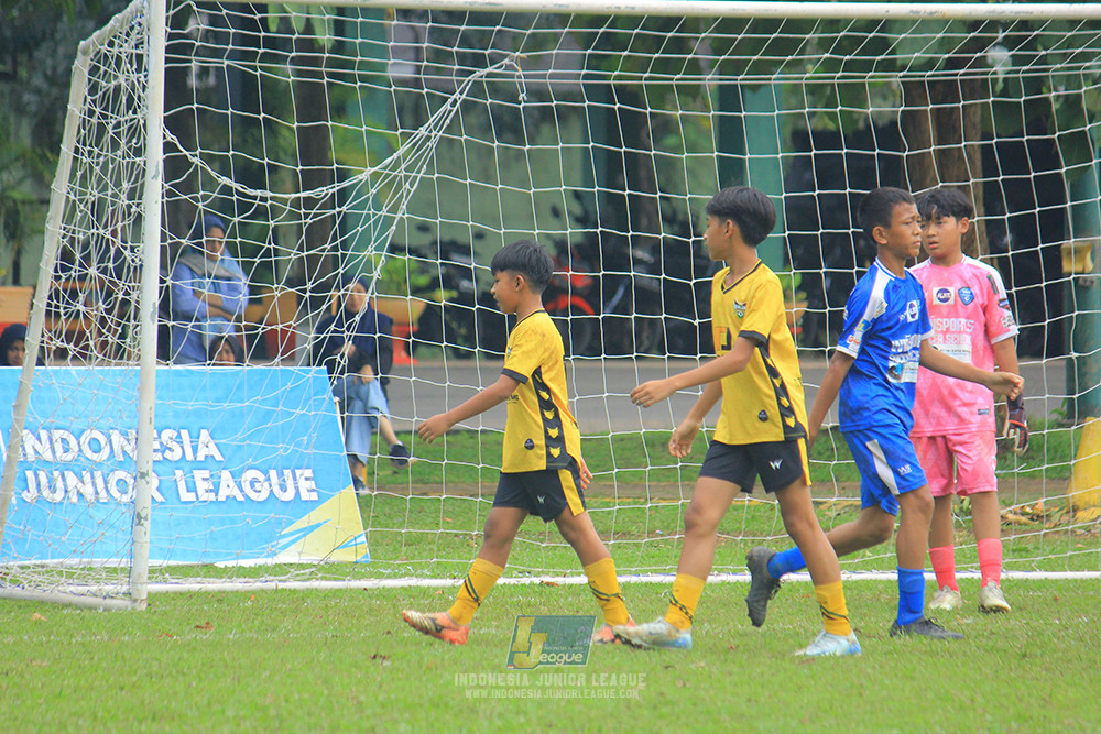 ijl big 8 champ u12 161125 wins soccer school vs newland fa
