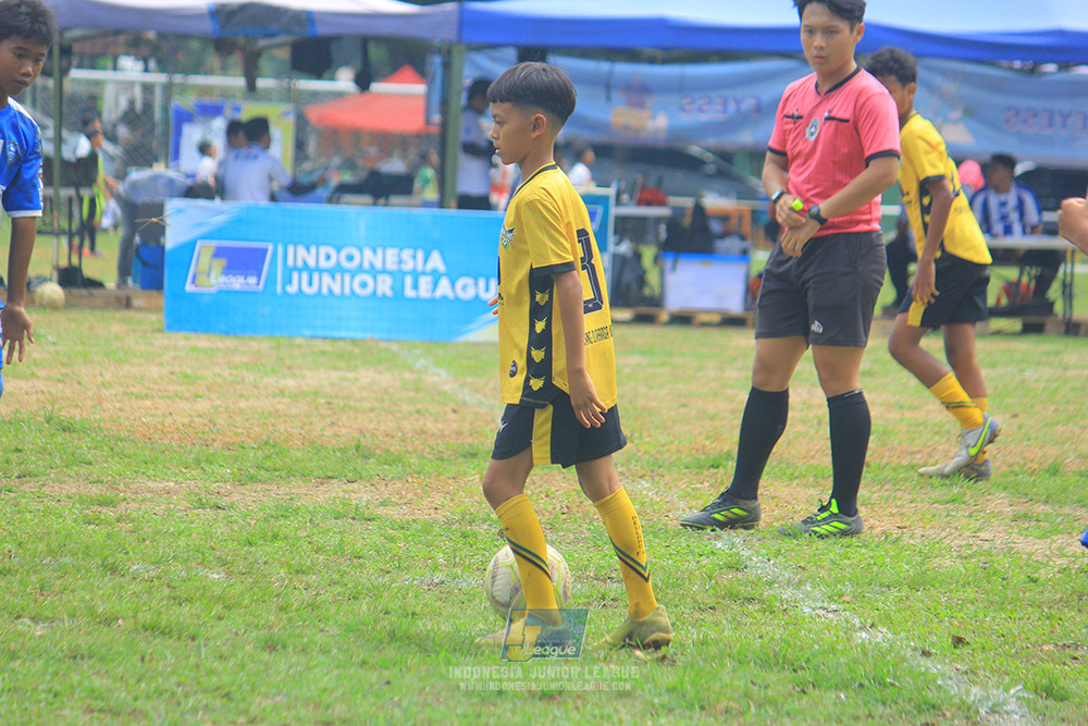 ijl big 8 champ u12 161125 wins soccer school vs newland fa