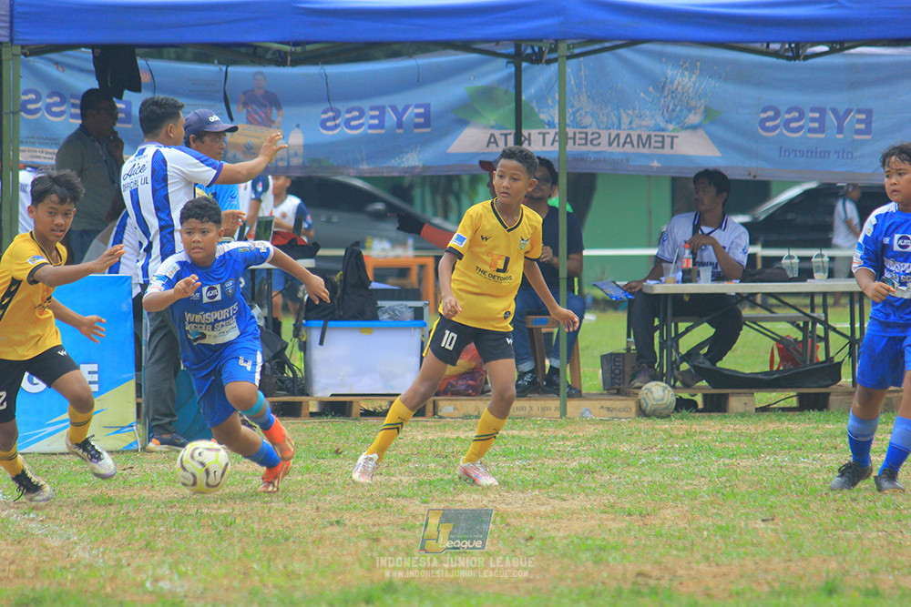 ijl big 8 champ u12 161125 wins soccer school vs newland fa