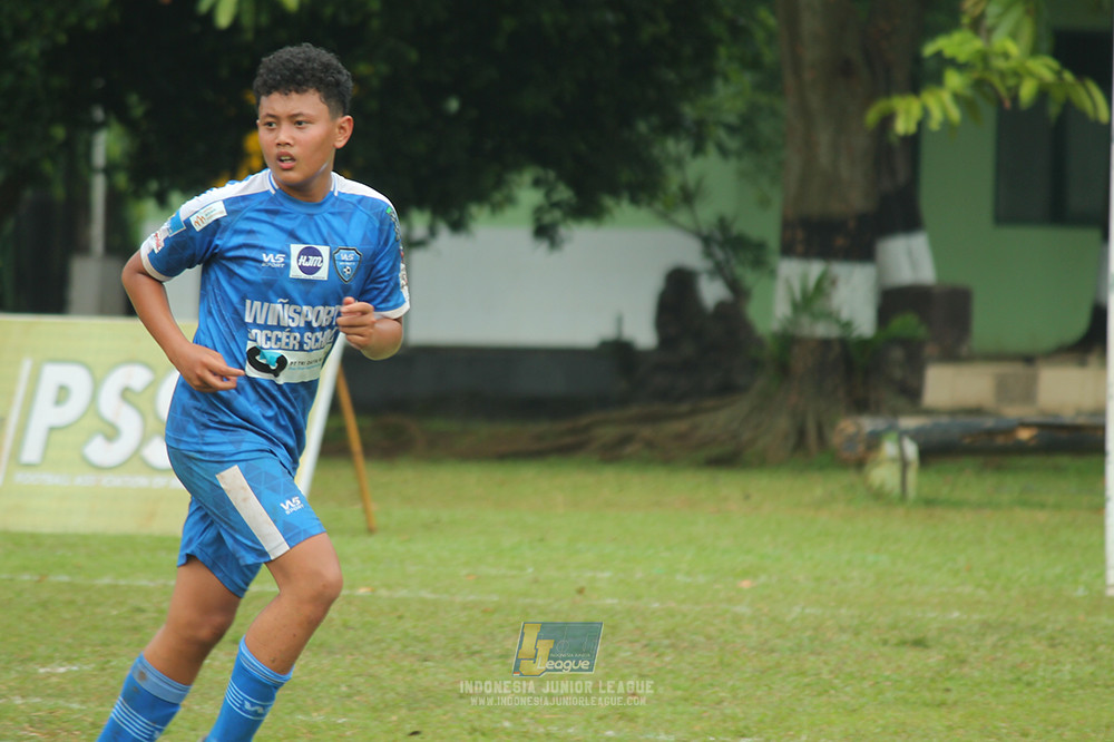ijl big 8 champ u12 161125 wins soccer school vs newland fa