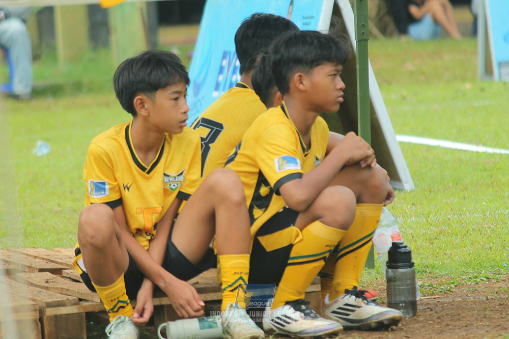 ijl big 8 champ u12 161125 wins soccer school vs newland fa