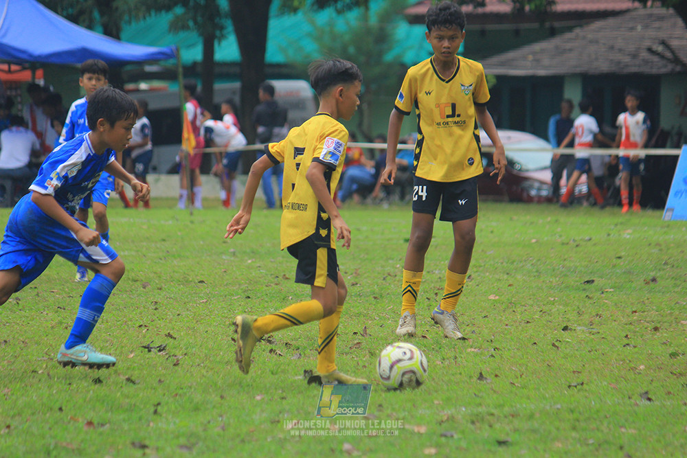 ijl big 8 champ u12 161125 wins soccer school vs newland fa