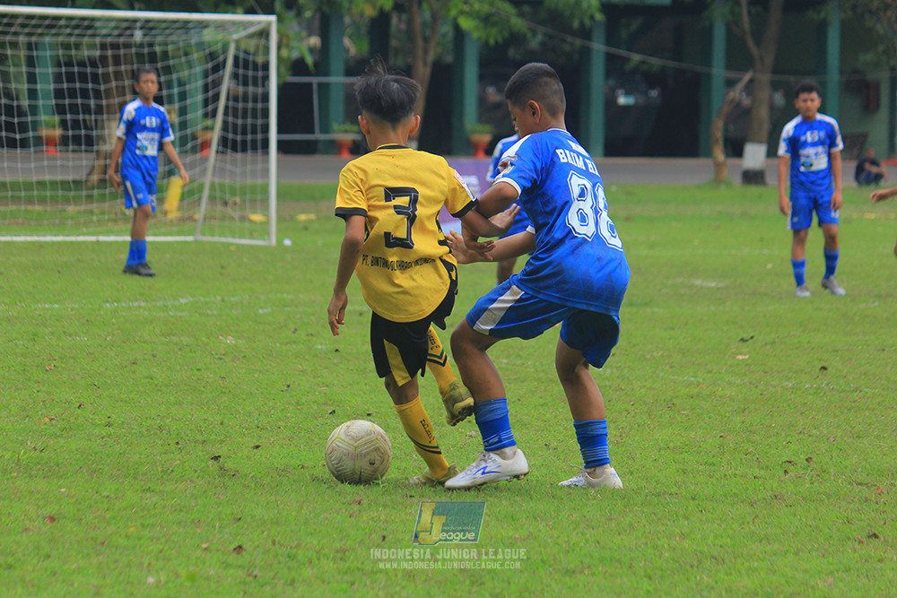 ijl big 8 champ u12 161125 wins soccer school vs newland fa