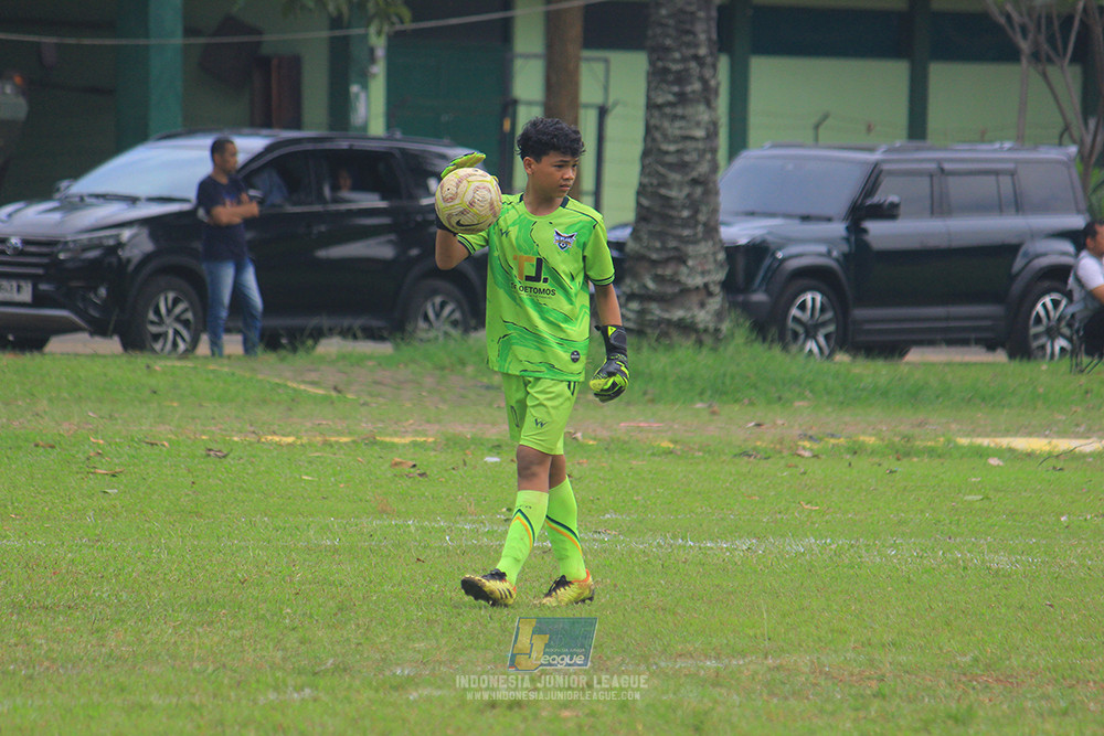 ijl big 8 champ u12 161125 wins soccer school vs newland fa
