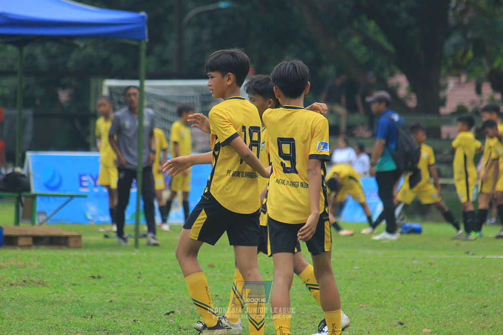 ijl big 8 champ u12 161125 wins soccer school vs newland fa