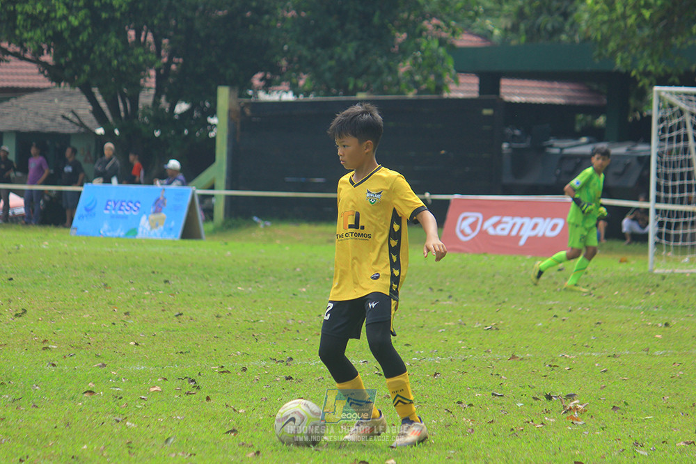 ijl big 8 champ u12 161125 wins soccer school vs newland fa