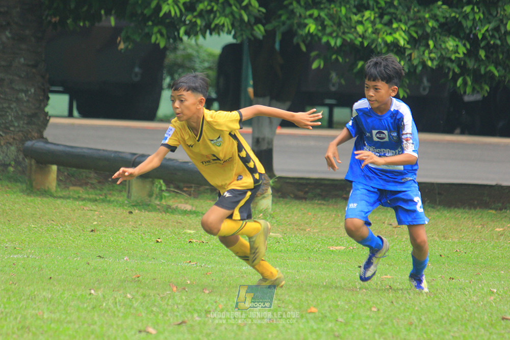 ijl big 8 champ u12 161125 wins soccer school vs newland fa