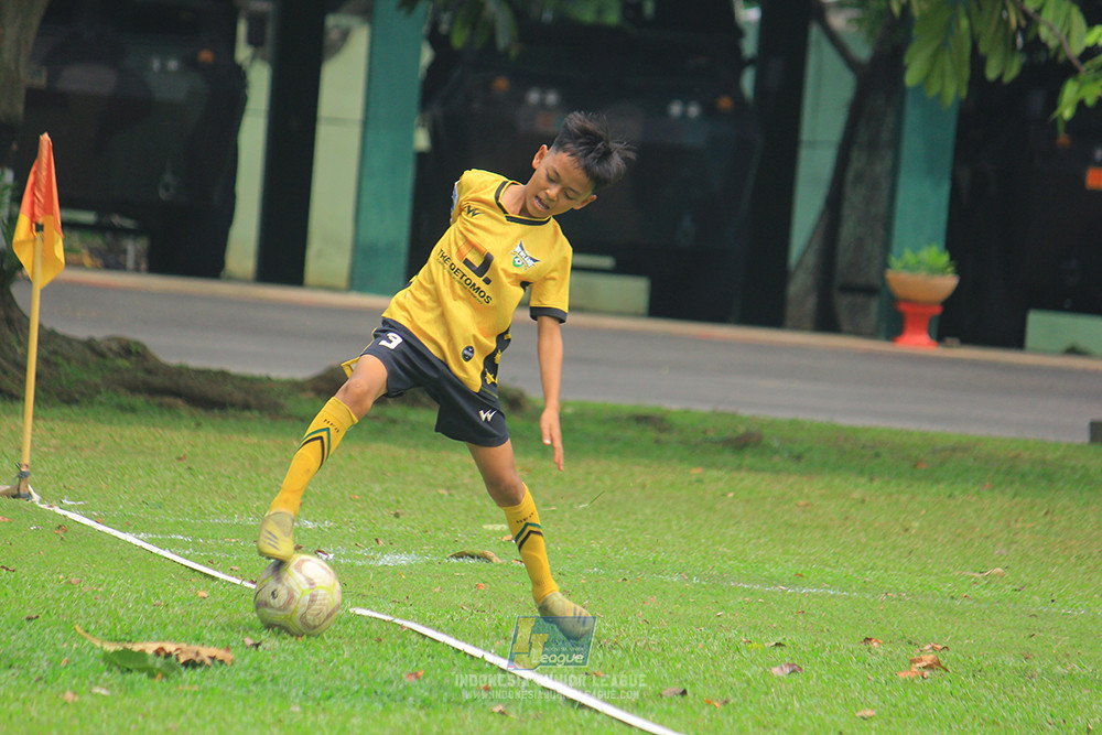 ijl big 8 champ u12 161125 wins soccer school vs newland fa