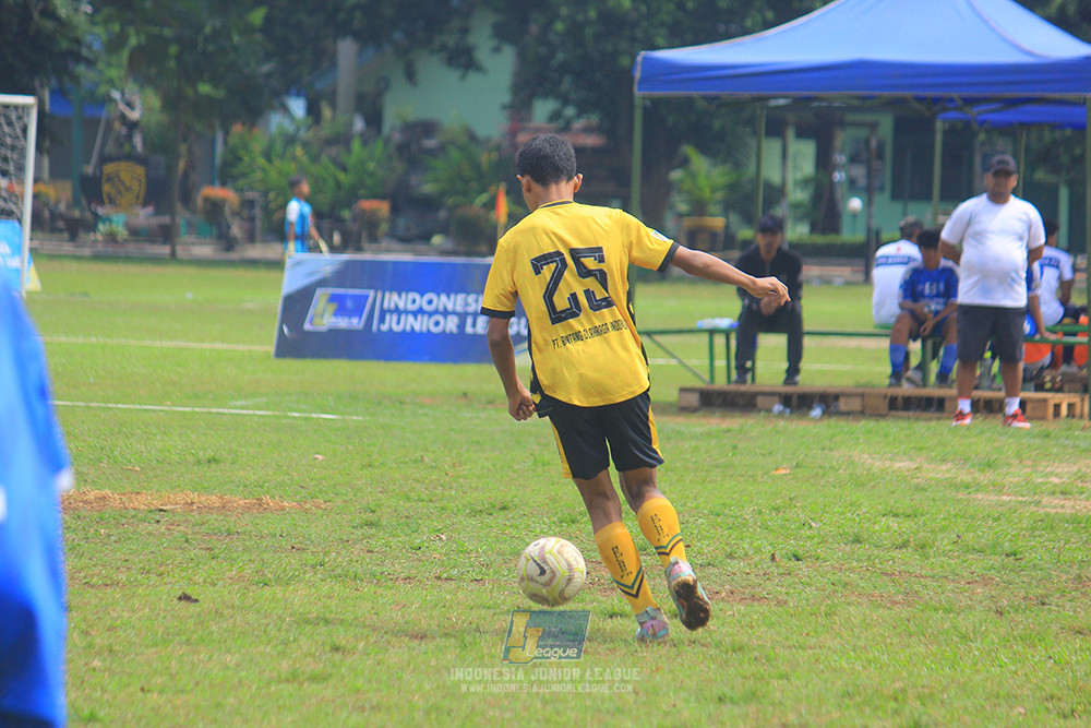 ijl big 8 champ u12 161125 wins soccer school vs newland fa