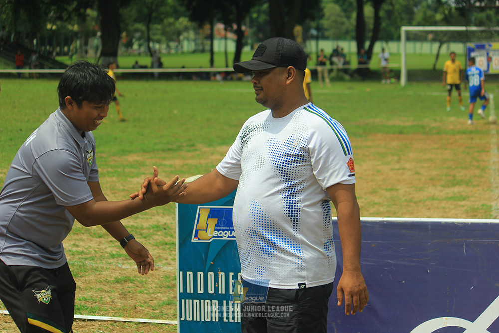 ijl big 8 champ u12 161125 wins soccer school vs newland fa