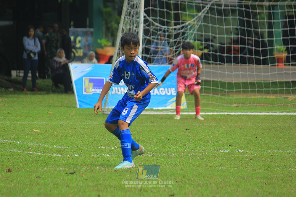 ijl big 8 champ u12 161125 wins soccer school vs newland fa