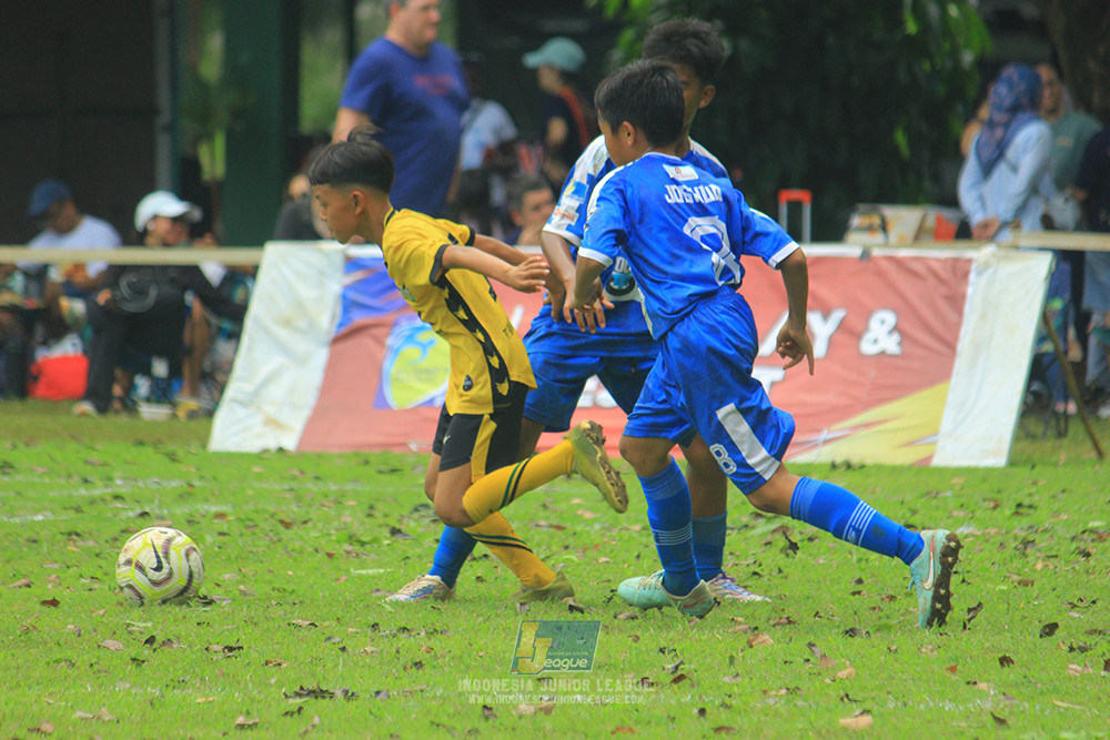 ijl big 8 champ u12 161125 wins soccer school vs newland fa