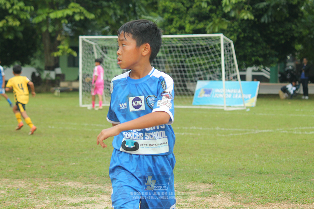 ijl big 8 champ u12 161125 wins soccer school vs newland fa