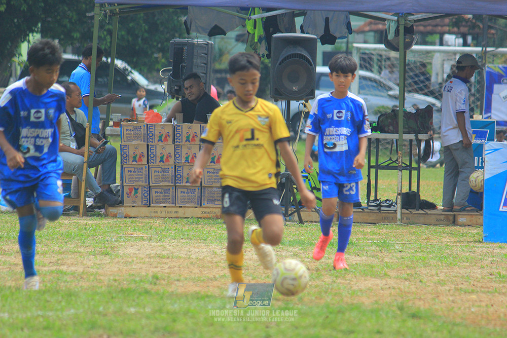 ijl big 8 champ u12 161125 wins soccer school vs newland fa