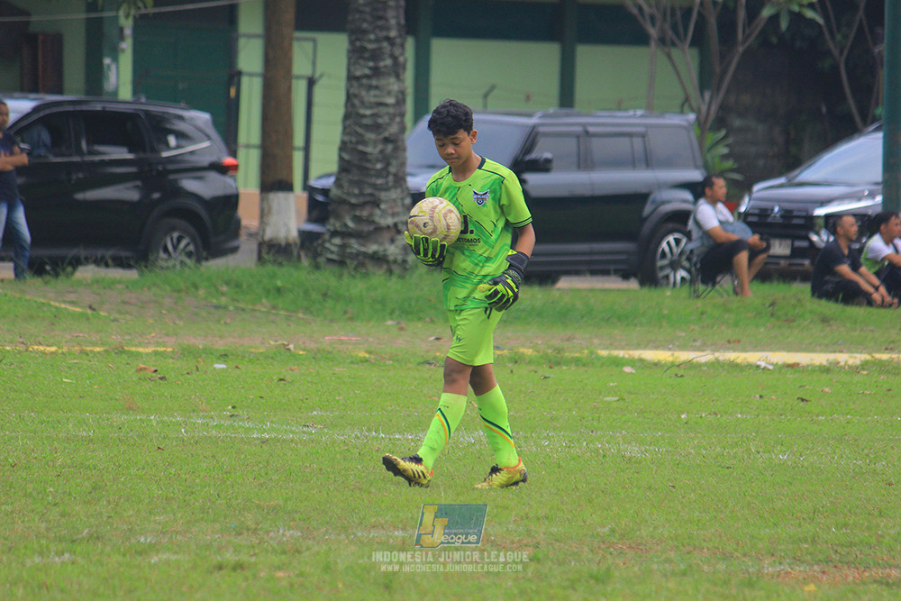 ijl big 8 champ u12 161125 wins soccer school vs newland fa
