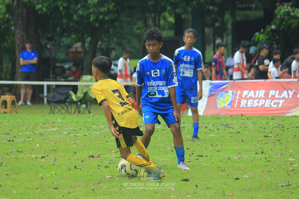 ijl big 8 champ u12 161125 wins soccer school vs newland fa