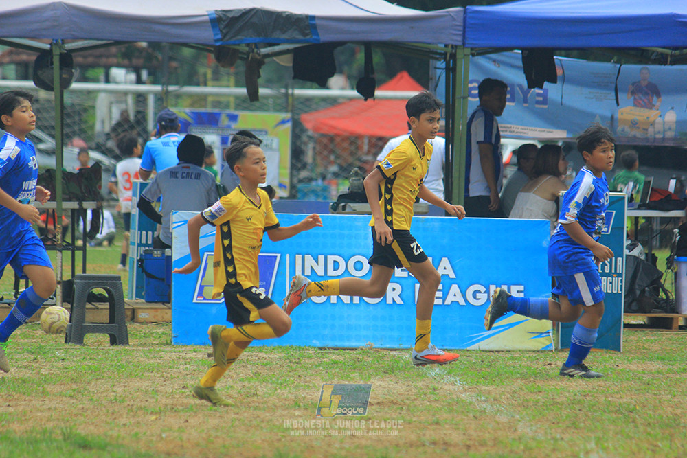 ijl big 8 champ u12 161125 wins soccer school vs newland fa