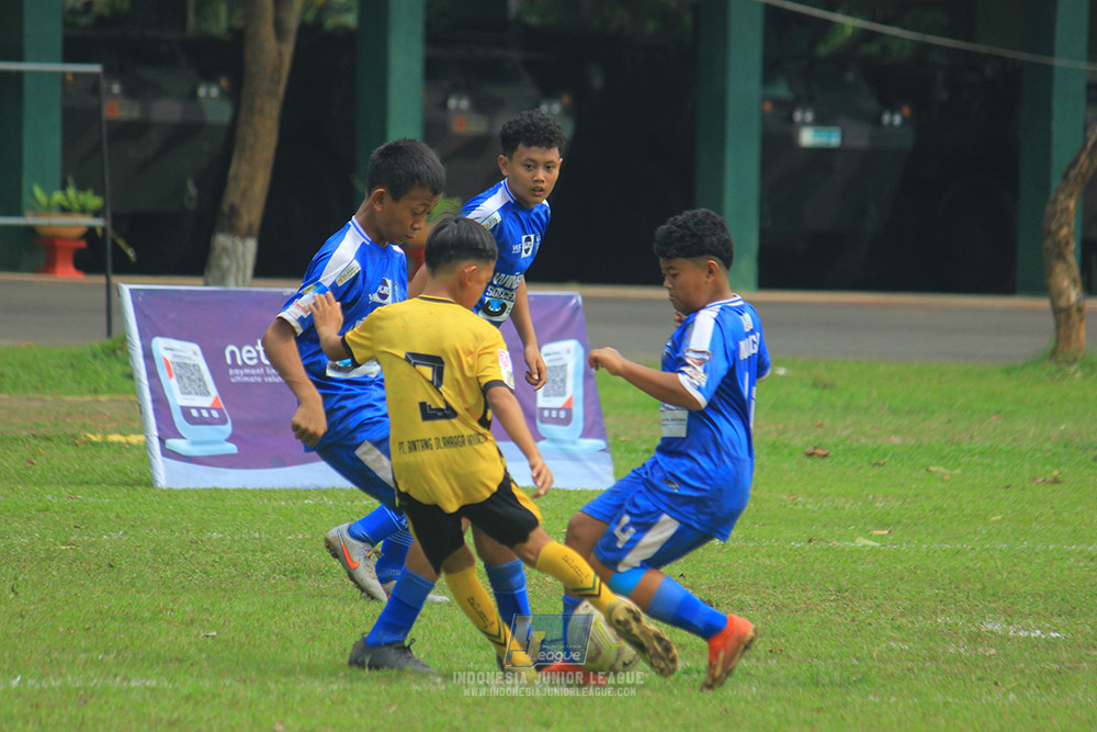 ijl big 8 champ u12 161125 wins soccer school vs newland fa