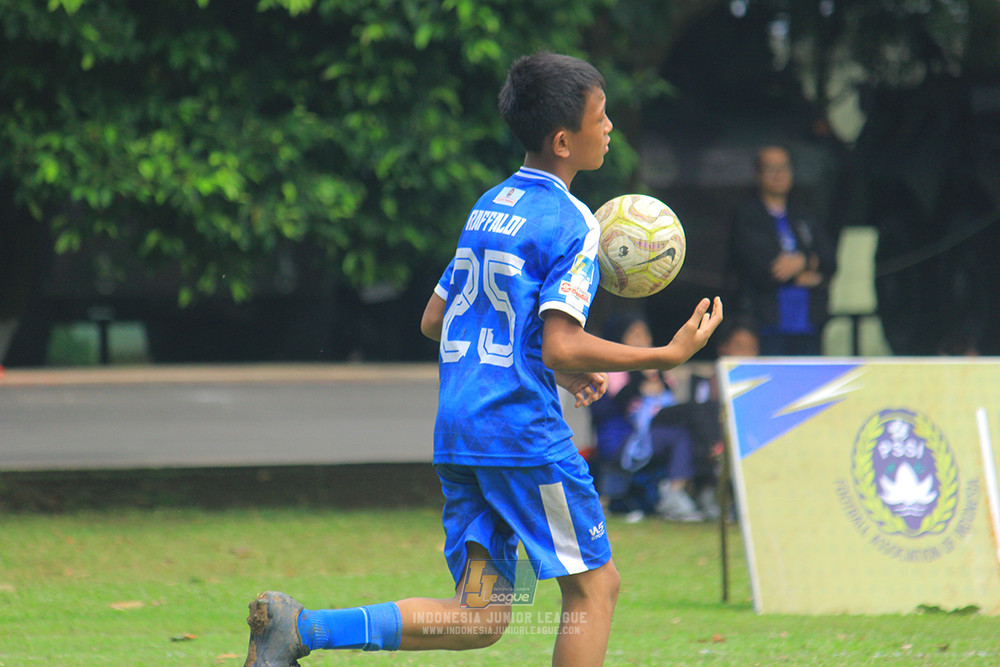 ijl big 8 champ u12 161125 wins soccer school vs newland fa