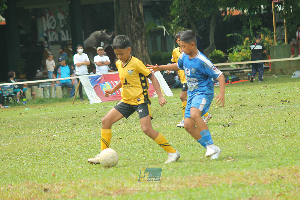 ijl big 8 champ u12 161125 wins soccer school vs newland fa