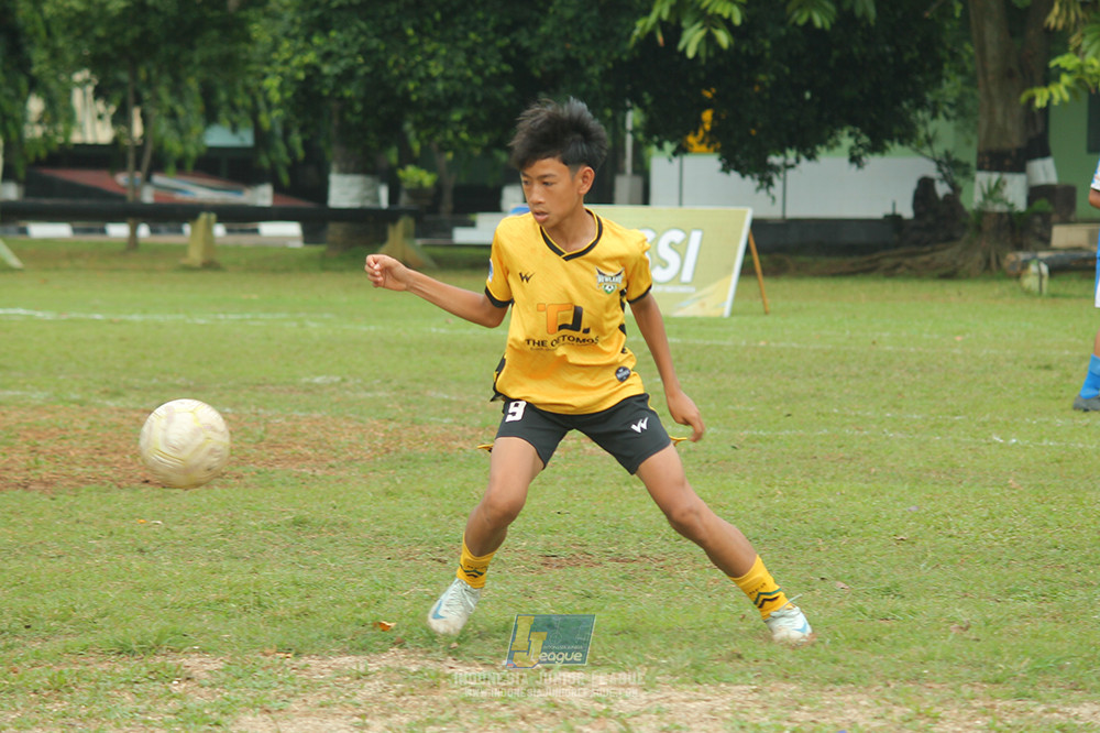 ijl big 8 champ u12 161125 wins soccer school vs newland fa