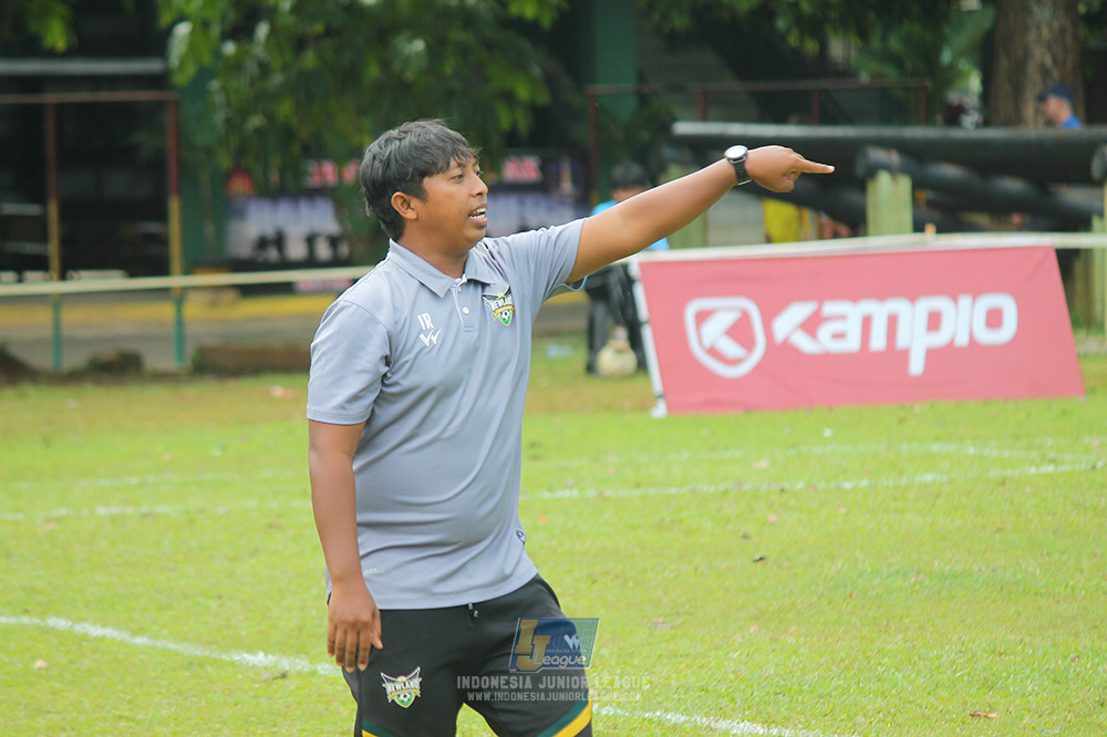 ijl big 8 champ u12 161125 wins soccer school vs newland fa