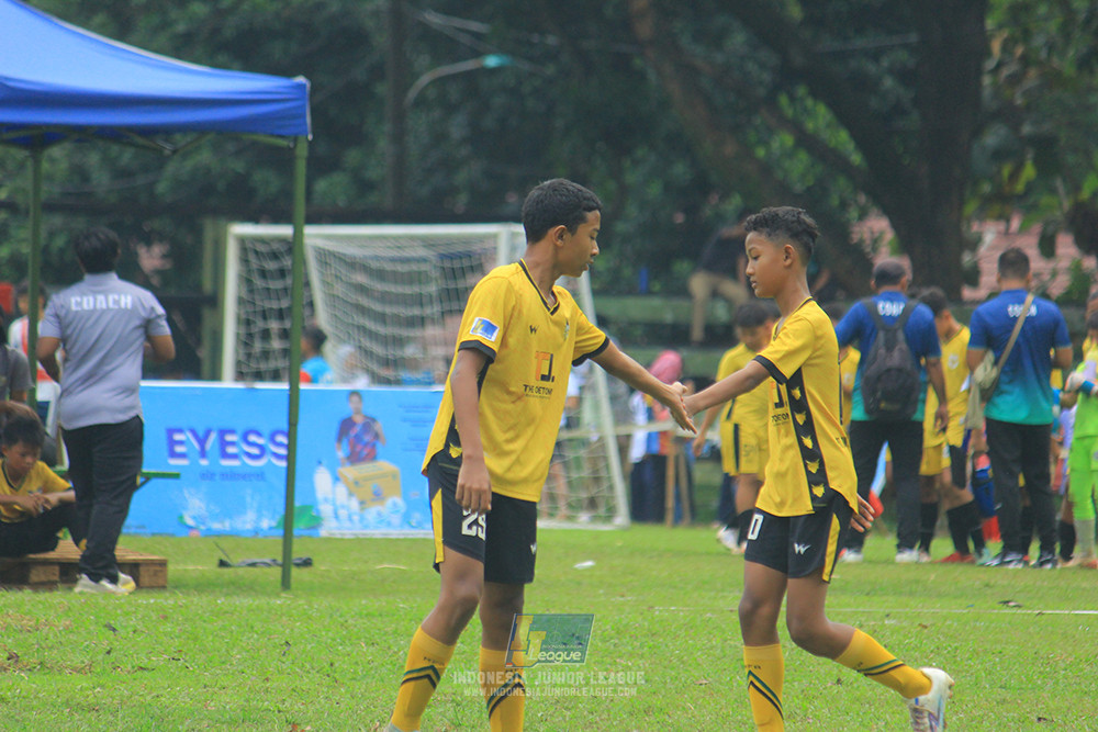 ijl big 8 champ u12 161125 wins soccer school vs newland fa