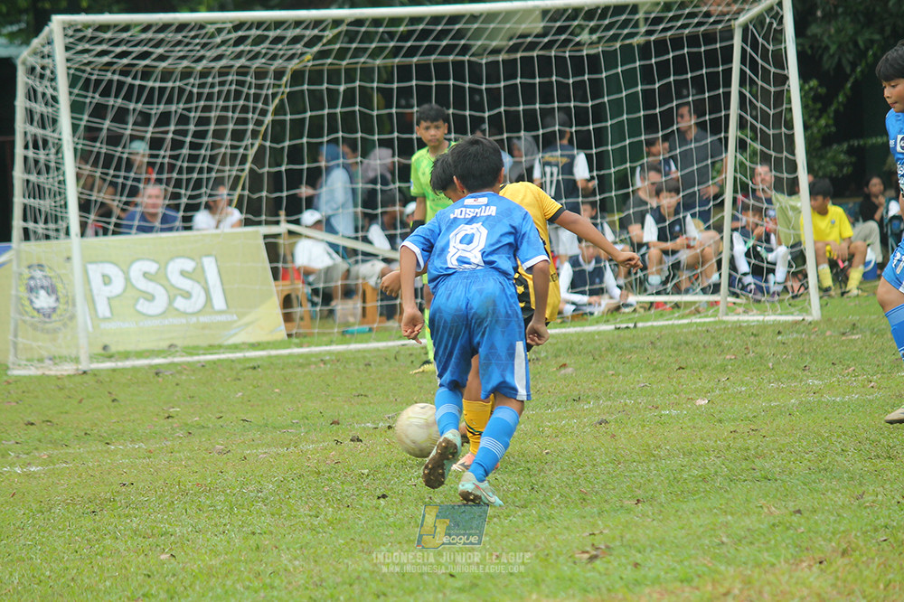 ijl big 8 champ u12 161125 wins soccer school vs newland fa