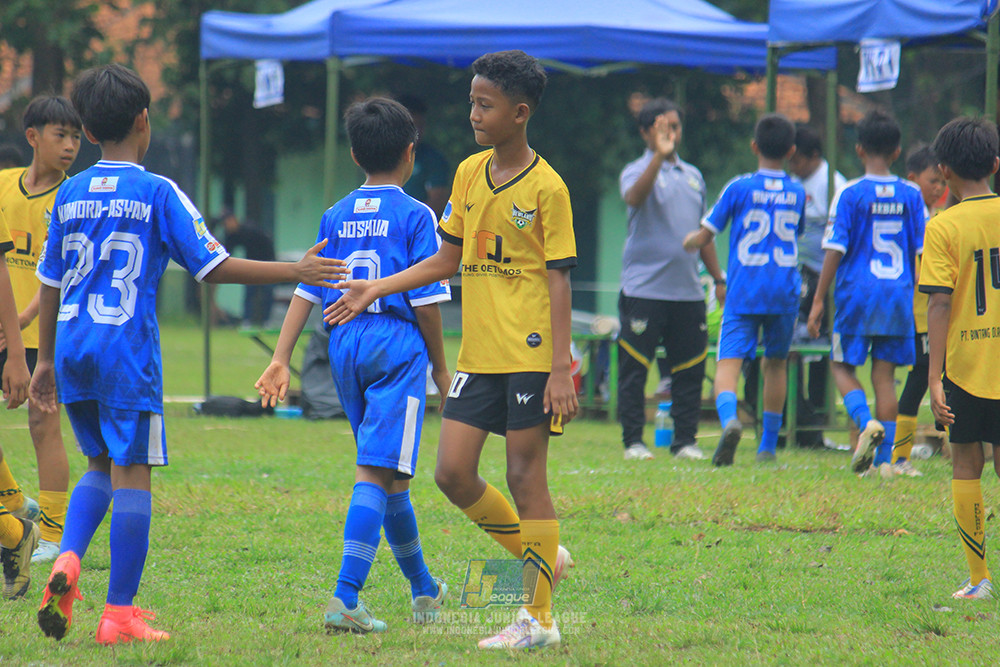ijl big 8 champ u12 161125 wins soccer school vs newland fa