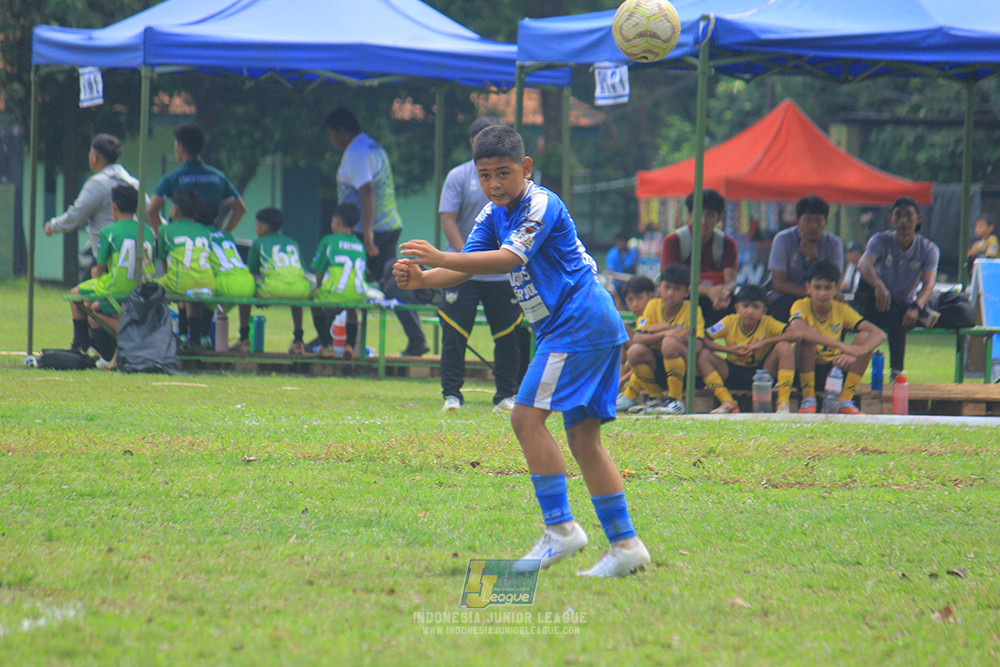 ijl big 8 champ u12 161125 wins soccer school vs newland fa