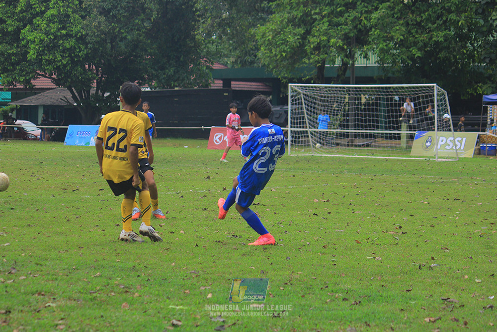 ijl big 8 champ u12 161125 wins soccer school vs newland fa