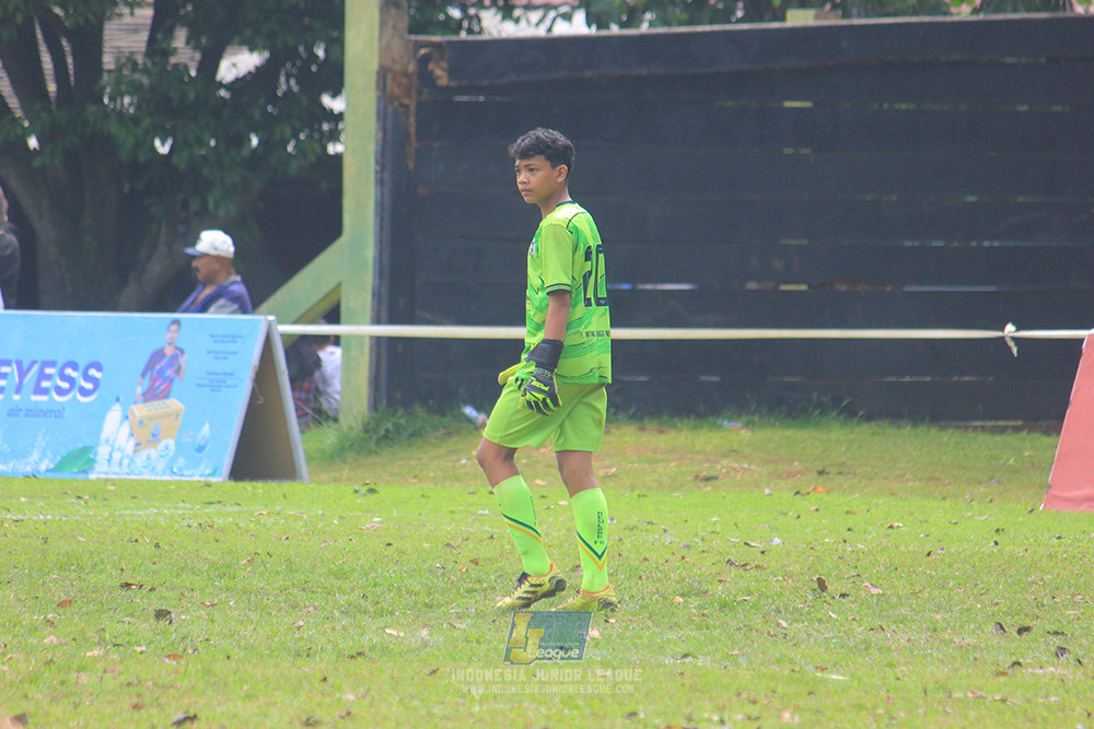 ijl big 8 champ u12 161125 wins soccer school vs newland fa