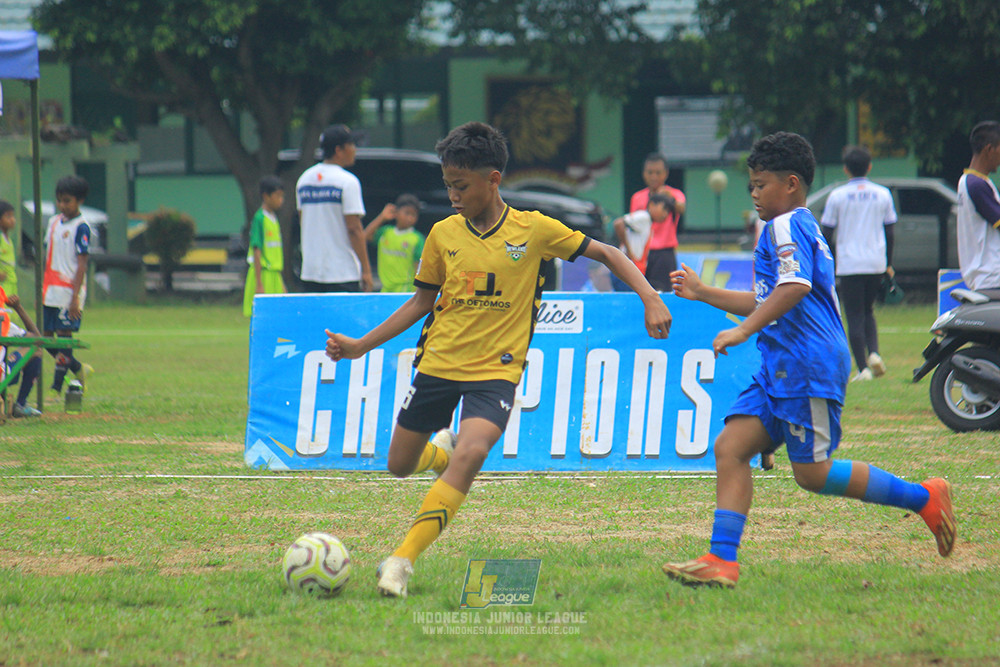 ijl big 8 champ u12 161125 wins soccer school vs newland fa
