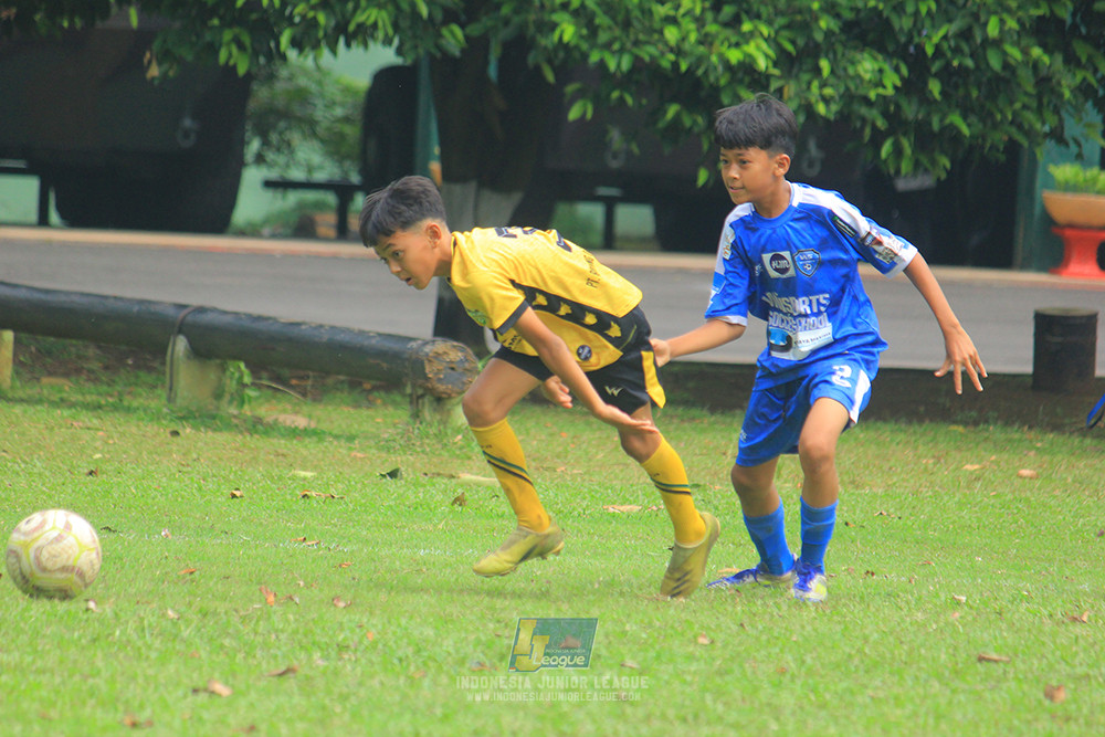 ijl big 8 champ u12 161125 wins soccer school vs newland fa