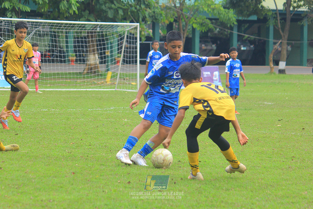 ijl big 8 champ u12 161125 wins soccer school vs newland fa