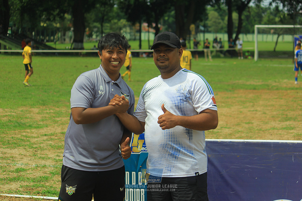 ijl big 8 champ u12 161125 wins soccer school vs newland fa